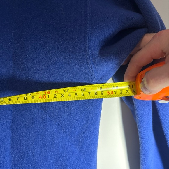 Blue vintage USA Olympic Men's Sweater - Picture 7 of 8